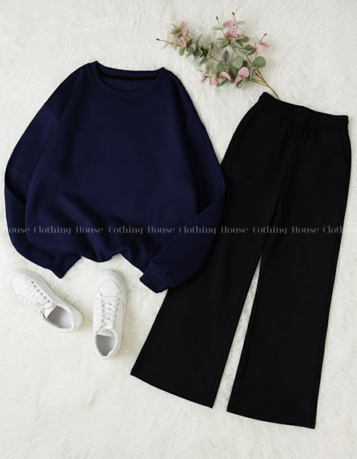 Navy blue sweatshirt with black flapper