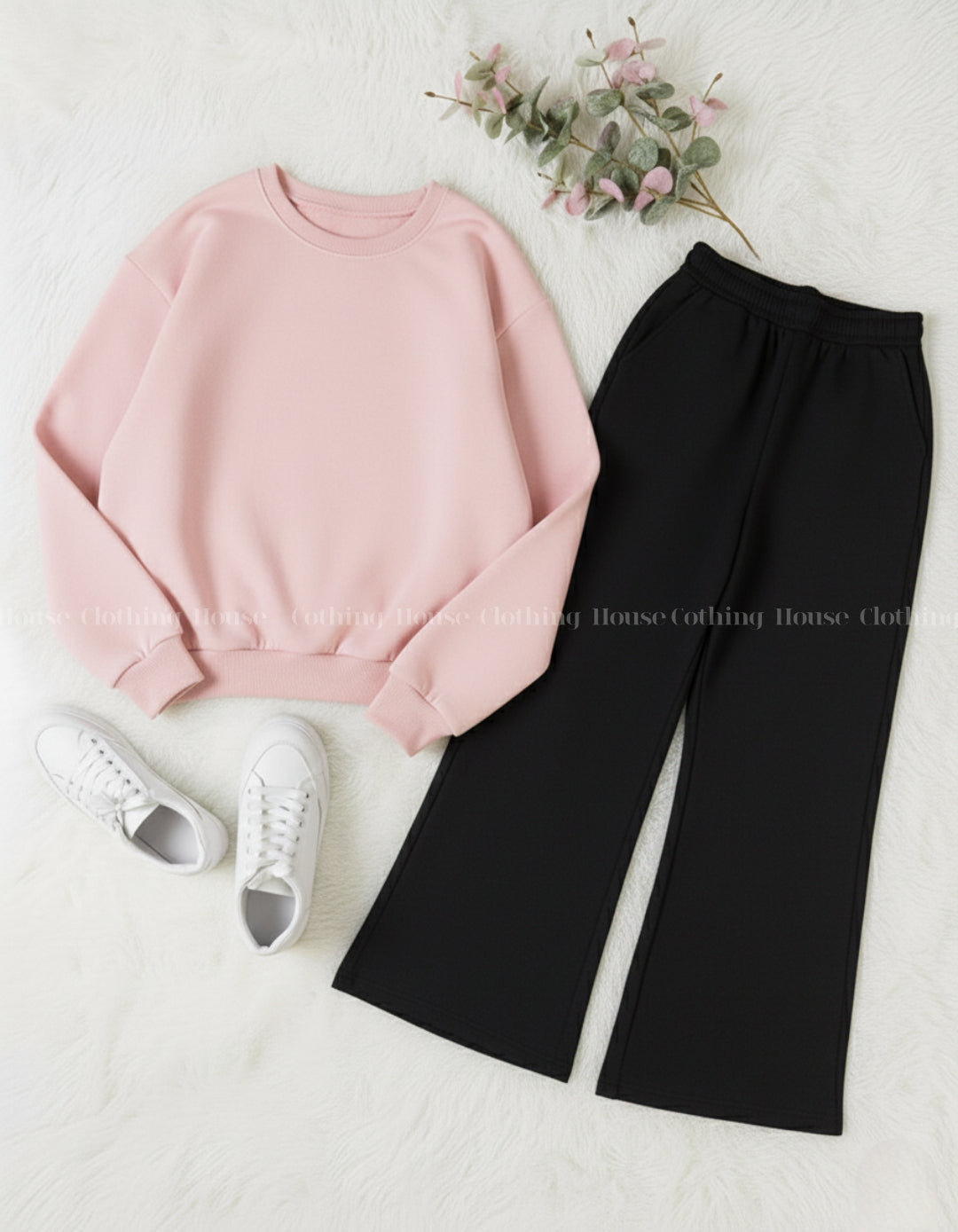Babypink sweatshirt with black flapper